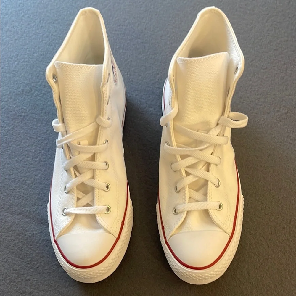 Brand New with box Converse White Canvas High-Tops with Red Trim - Picture 2 of 6